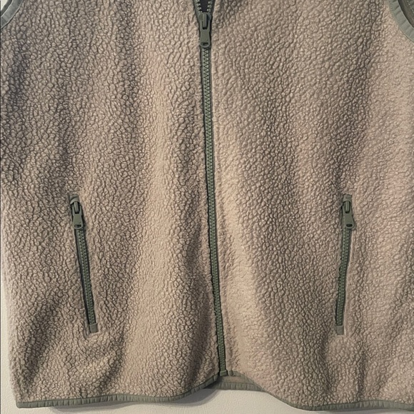 Vineyard Vines Women’s Small Light Green Fleece Vest - Picture 5 of 8
